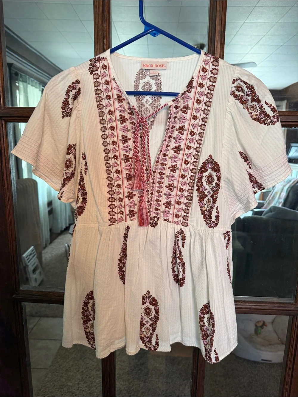Knox Rose White Embroidered Paisley Babydoll Top Tassel V-Neck Flutter Sleeve S